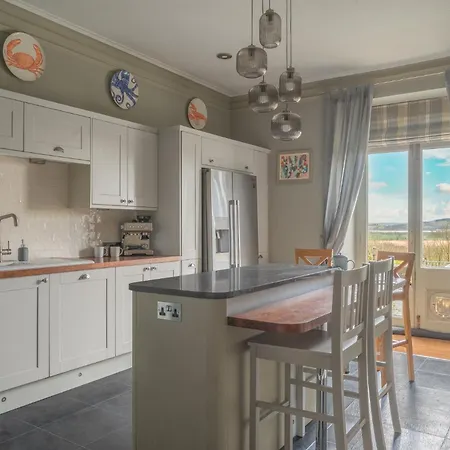 Tatil Evi Luxury Georgian Country House, District - Pass The Keys Grange-over-Sands