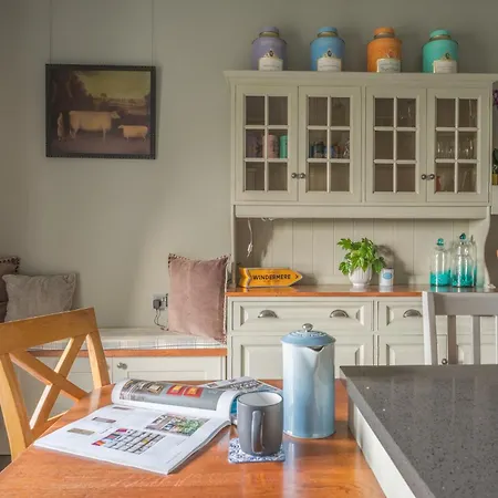 Luxury Georgian Country House, District - Pass The Keys