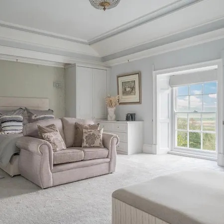 Luxury Georgian Country House, District - Pass The Keys