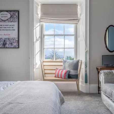 Luxury Georgian Country House, District - Pass The Keys * Grange-over-Sands