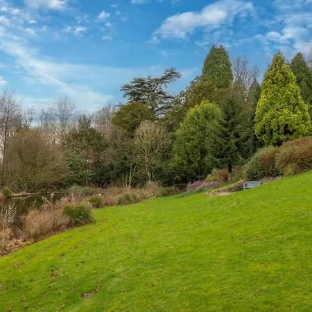 Luxury Georgian Country House, District - Pass The Keys * Grange-over-Sands