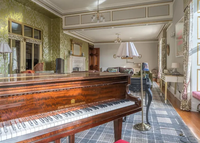 Luxury Georgian Country House, District - Pass The Keys Nyaraló