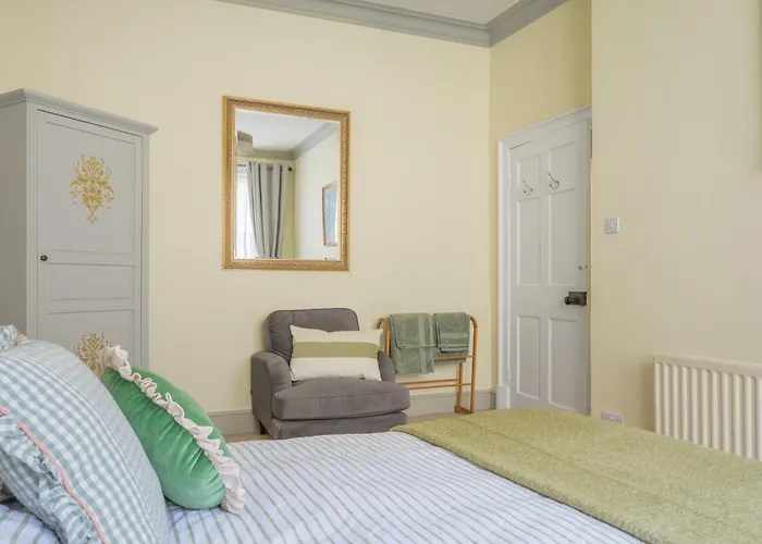 Nyaraló Luxury Georgian Country House, District - Pass The Keys