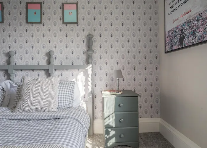 Nyaraló Luxury Georgian Country House, District - Pass The Keys