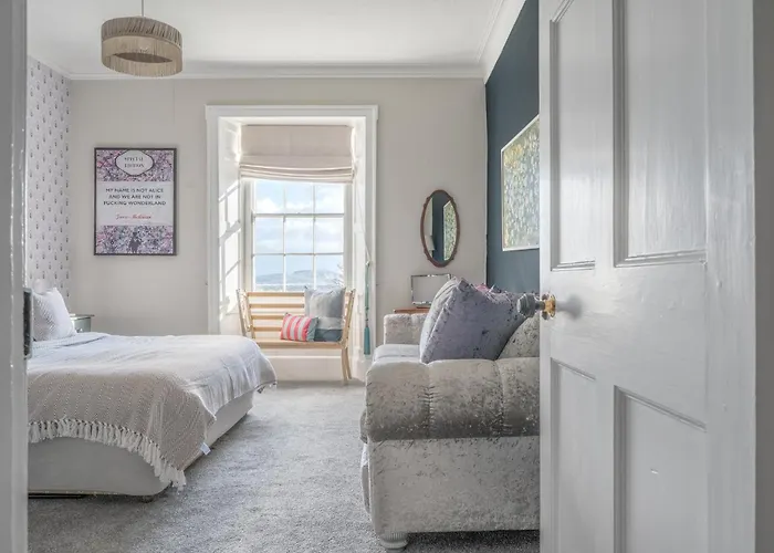 Luxury Georgian Country House, District - Pass The Keys *