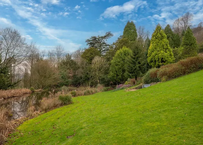 Luxury Georgian Country House, District - Pass The Keys * Grange-over-Sands