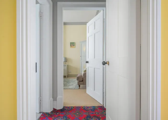 Luxury Georgian Country House, District - Pass The Keys